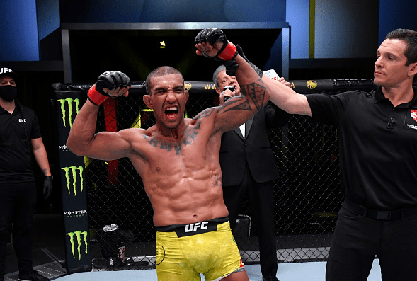 Raoni Barcelos vs. Victor Henry&nbsp;Prediction