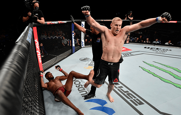 Shamil Abdurakhimov vs. Sergei&nbsp;Pavlovich