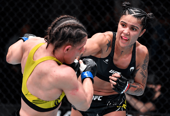 Sam Hughes vs. Istela Nunes&nbsp;Prediction