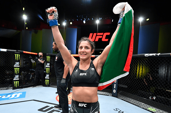 Lupita Godinez vs. Ariane Carnelossi&nbsp;Prediction